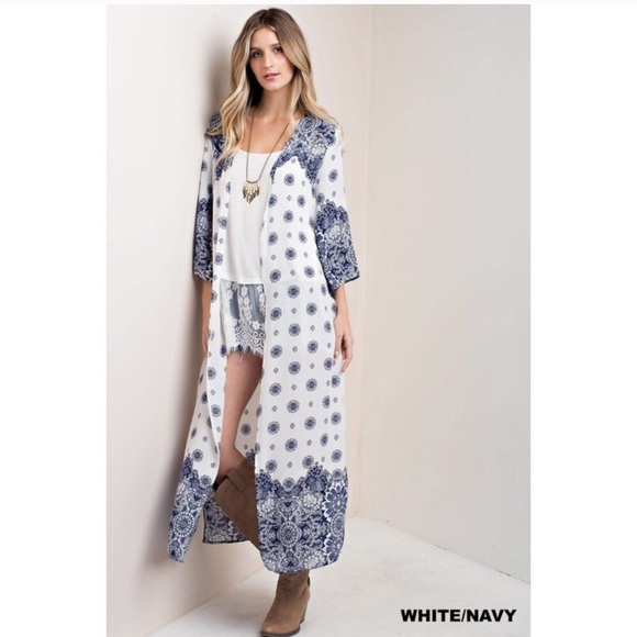 New Casablanca Bohemian Kimono Cardi - Picture 8 of 8